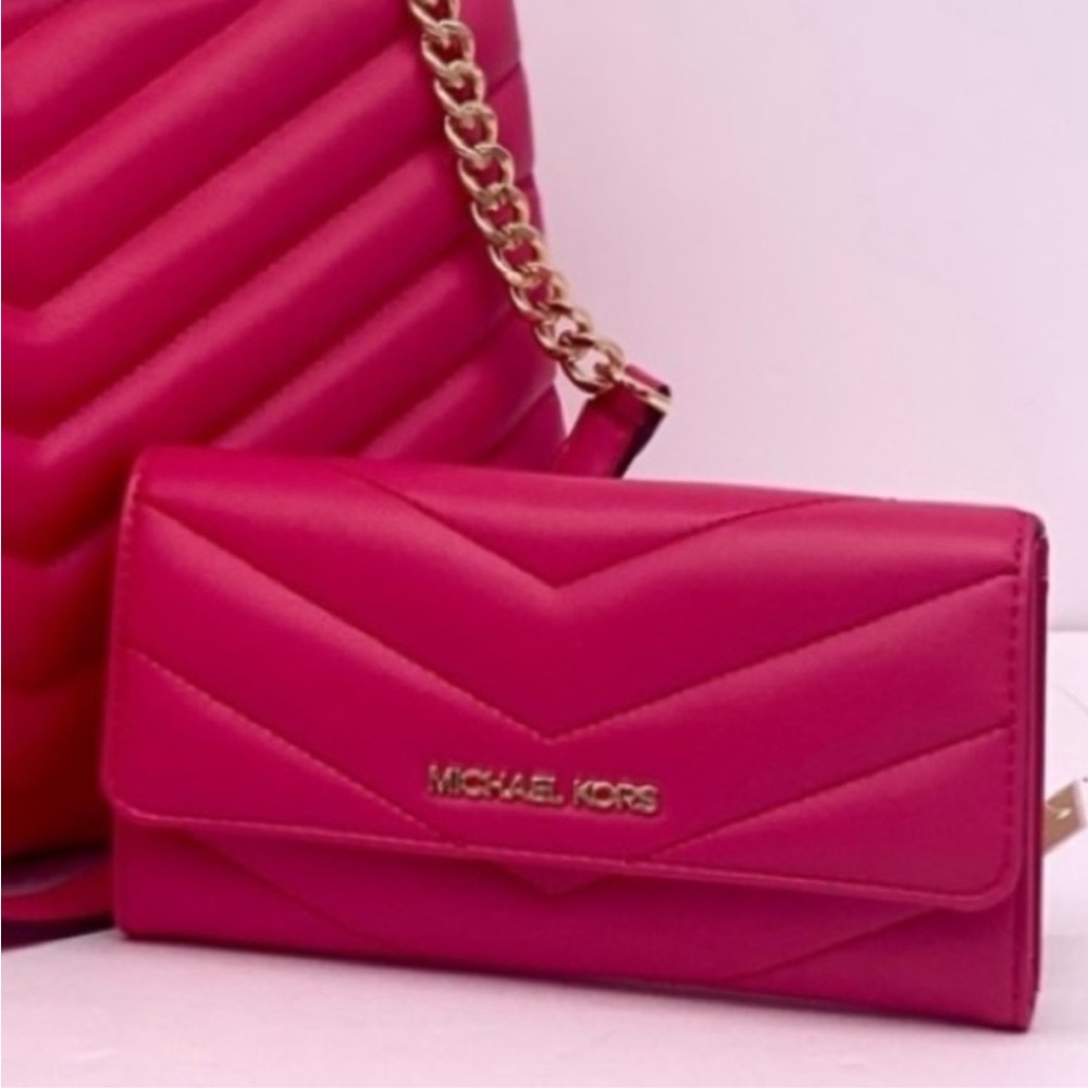 Michael Kors Large Trifold Wallet
Electric Pink - Picture 2 of 8
